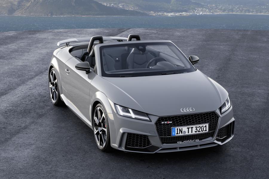  Audi TT RS Roadster (8S) 2016 года  (WW) (фото 31 из 57)
